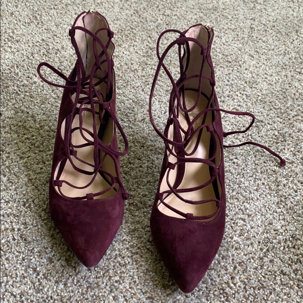 Vince Camino Barsha in Cabernet Suede
